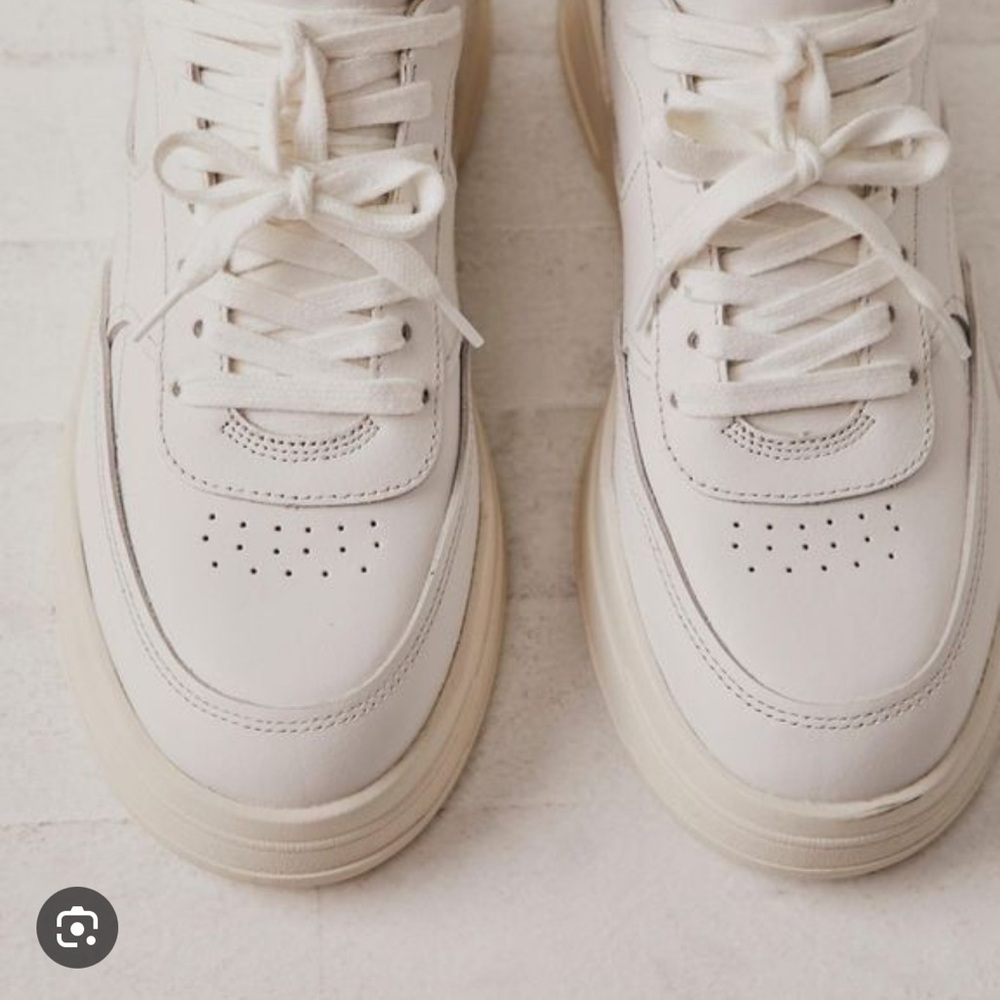Women’s Vagabond Selena Sneakers White - Picture 2 of 6